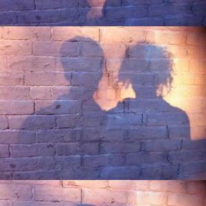 扒开你粉嫩的屎眼
